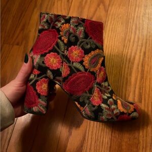 MIA - Floral Embroidered Ankle Boots - 8